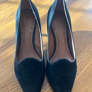 Elizabeth James 8B Elegant Black Suede Women's Shoes